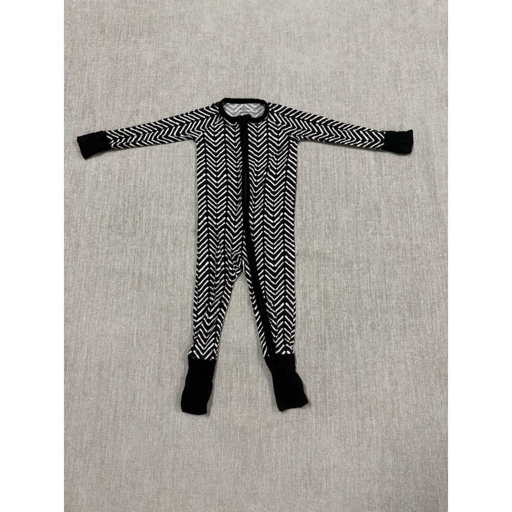 Little Sleepies Monochrome Chevron Black Bamboo Zippy Pajama Size 6-12 Months